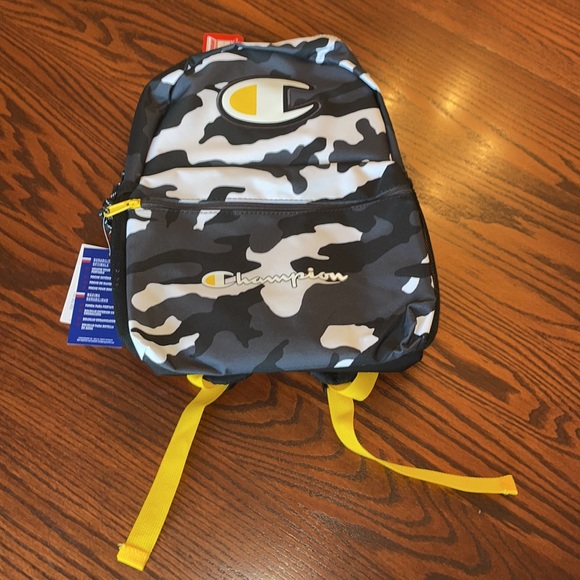 Champion Other - NWT CHAMPION Backpack Snow Camo O/S